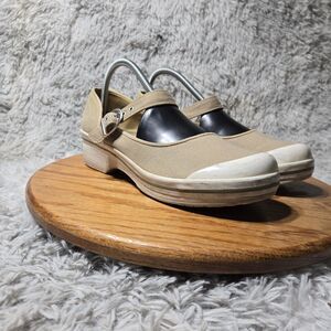 Dansko Vegan Valerie Mary Jane Women 9.5-10 EU 40 Shoe Beige Canvas Buckle Clogs
